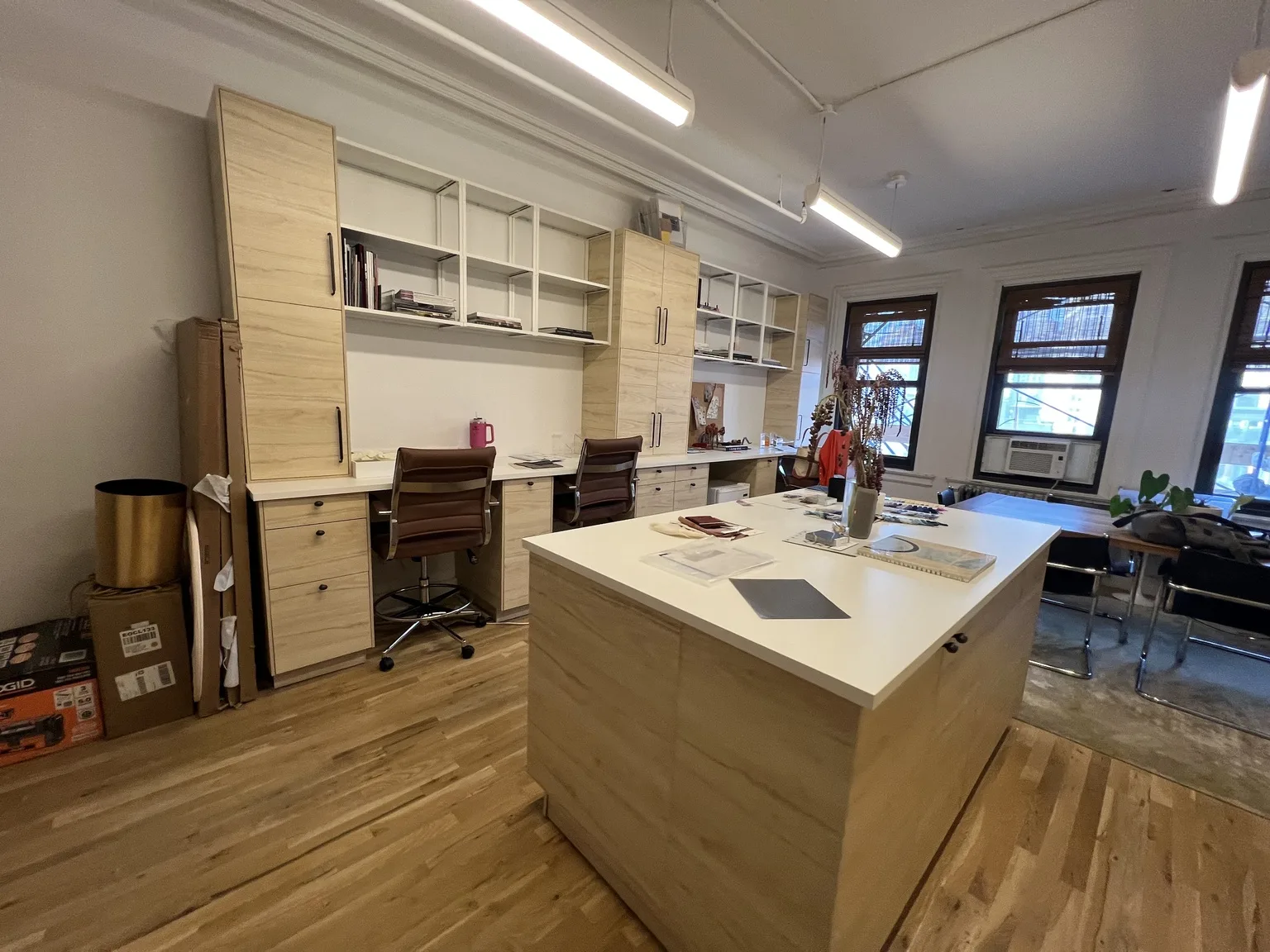 Light Wood Kitchen with Island